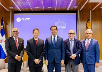 Omar Fernández lidera foro en Santiago para debatir reformas al sistema judicial dominicano