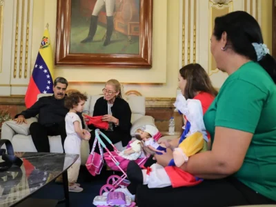 Maikelys vuelve a casa: Venezuela celebra el retorno de la niña separada de su madre en EE.UU.