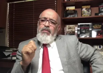 Trasladan este martes al comunicador Ángel Martínez a Santo Domingo tras ser detenido en alta mar