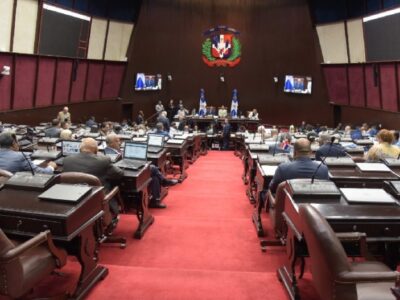 Diputados aprueban 500 contratos de venta inmobiliaria del Estado a particulares