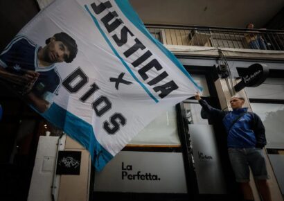 Fiscalía pide suspender el juicio por la muerte de Maradona tras acusación de parcialidad contra una jueza