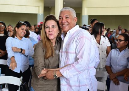 Radhamés González lanza guiño a Carolina Mejía: ‘Es nuestra llave para ganar y gobernar en 2028’