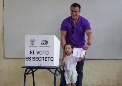 Daniel Noboa asume segundo mandato en Ecuador con desafíos de seguridad y empleo