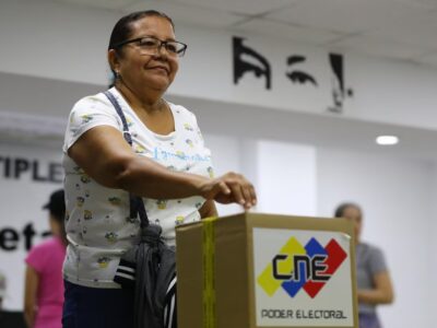 Escasa participación marca jornada electoral en Venezuela
