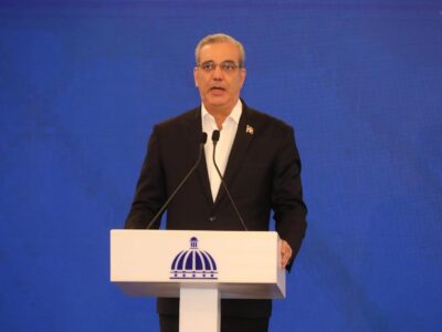 Presidente Luis Abinader confirma independencia de comisión que investiga tragedia en discoteca Jet Set