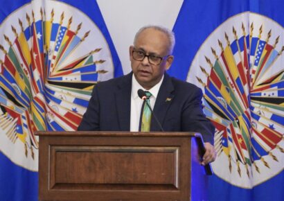 Albert Ramdin asume como nuevo secretario general de la OEA y prioriza crisis en Haití