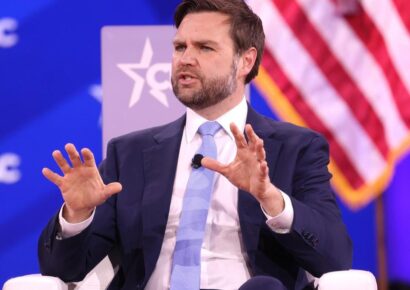 Vance afirma que EE.UU. y Europa siguen unidos, pero necesitan una alianza más adaptada al futuro