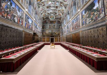 La Constitución vaticana y los ritos del cónclave, claves para los cardenales al elegir al nuevo papa