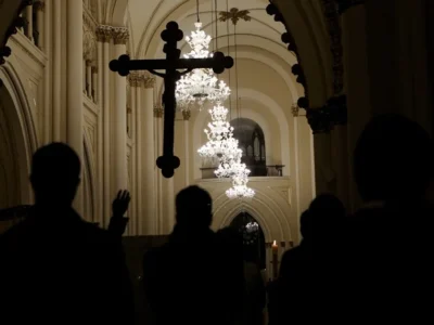 La Corte ordena a la Iglesia revelar casos de pederastia: el secreto pontificio no prevalece