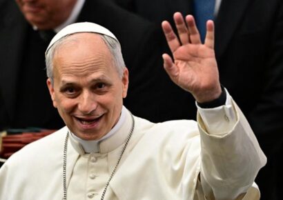 Desde la Santa Sede, el papa León XIV actualiza su documento de identidad peruano