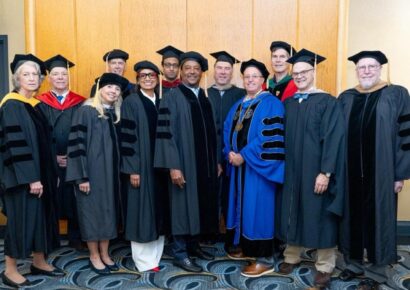 Pedro Martínez recibe reconocimiento por transformar vidas a través de su labor filantrópica