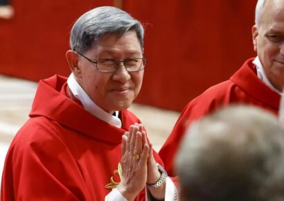 El ‘papable’ Tagle recibe el respaldo de obispos filipinos tras señalamientos desde EE.UU.
