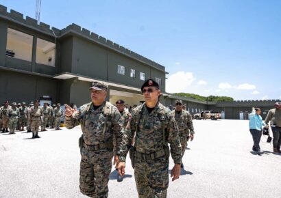 Ministro de Defensa anuncia reinicio del muro fronterizo en la zona norte desde el 20 de junio