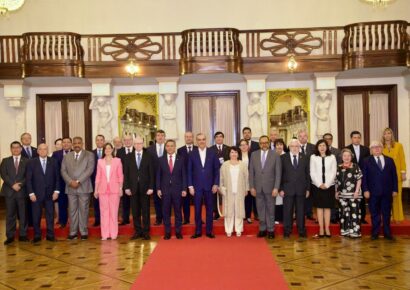 Santo Domingo traza el rumbo judicial de Iberoamérica: 23 países firman Declaración ante Abinader