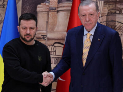 Turquía confirma la presencia de delegaciones de Rusia y EE.UU. para diálogo directo con Ucrania