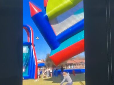 Lo último: Viento arrastra castillo inflable y niños salen volando en Krugersdorp, Sudáfrica