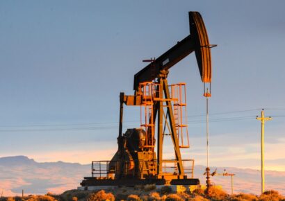 Acuerdo entre Irán e Israel devuelve calma a mercados petroleros