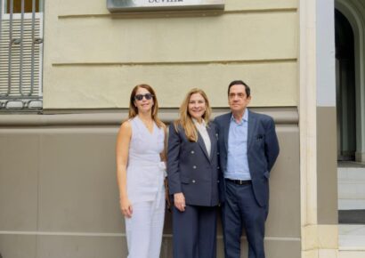 Carolina participa en almuerzo de Cámara de Comercio de Sevilla para fortalecer lazos comerciales y empresariales con SD