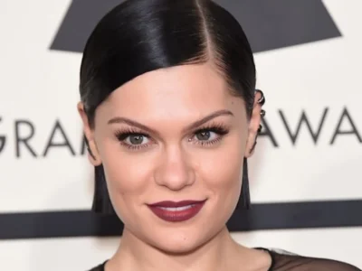 Jessie J revela que tiene cáncer de mama en etapa inicial y se operará tras el Summertime Ball