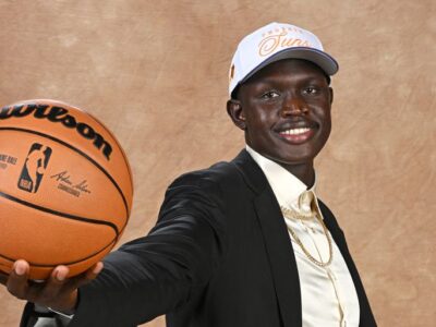 Khaman Maluach: de niño refugiado por la guerra a jugador de la NBA