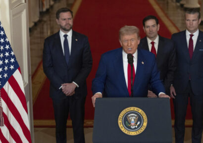 Trump revoca estatus de protección temporal a más de medio millón de migrantes haitianos