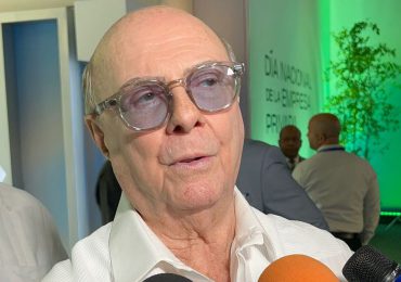 «¡Urgentemente hay que hacerlo!» Hipólito Mejía sobre regularización de mano de obra extranjera