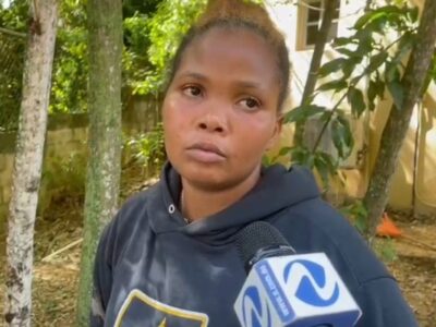 Madre desconoce hasta llegar a casa que hija fue arrastrada por cañada en Villa Mella