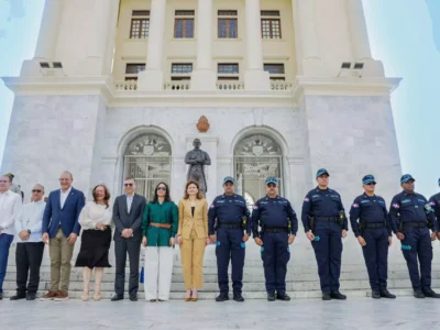 Raquel Peña encabeza transformación del nuevo modelo policial en Santiago
