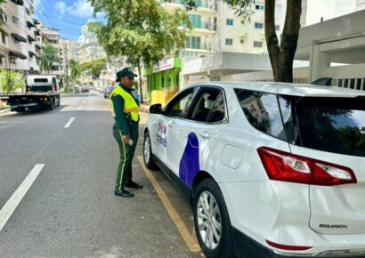 DIGESETT e INTRANT lanzan Operativo ‘No Estacione’ en colaboración con Parqueate_RD y otros organismos de estado