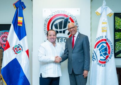 Paliza impulsa un modelo de liderazgo político basado en la transparencia y la responsabilidad