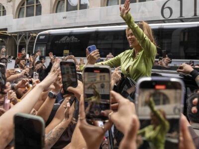 Karol G conquista Nueva York con un show cargado de sabor tropical