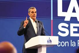 “La ley se cumple sí o sí”, dice Abinader sobre las sanciones a funcionarios