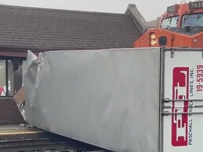 Accidente en LaGrange: tren de BNSF embiste a un camión en plena vía