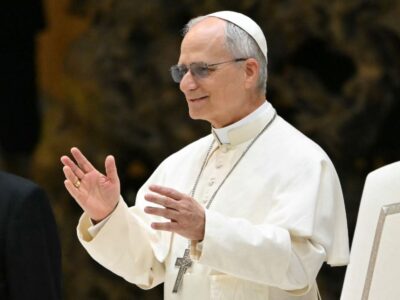 Papa León XIV alerta sobre los riesgos de la inteligencia artificial en el desarrollo de los jóvenes