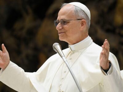 León XIV vuelve a alzar la voz: ‘El diálogo es el camino hacia la paz’