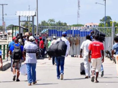 Haití manifiesta inquietud por restricción migratoria impuesta por Estados Unidos