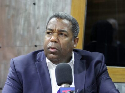 Tony Peña confirma su candidatura presidencial y fortalece su equipo con respaldo de 21 provincias