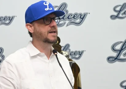 Miguel Guerra asume las riendas como presidente del Licey