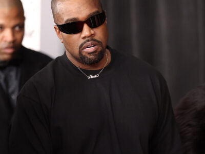 Exasistente denuncia a Kanye West por abuso físico y explotación sexual