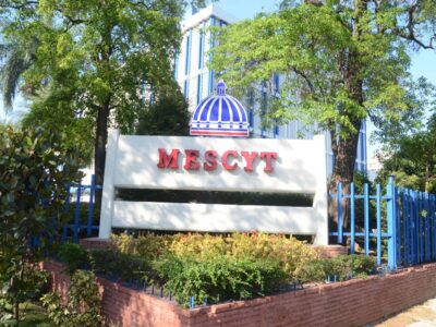 Mescyt implementa IA para enseñar inglés en fase piloto