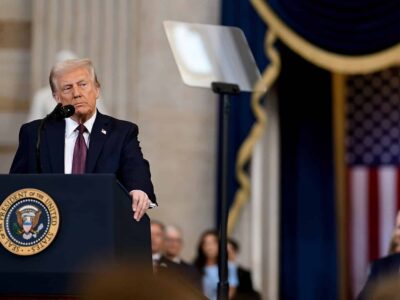 EE. UU. mantiene fecha del 1 de agosto para nuevos aranceles, confirma secretario de Comercio