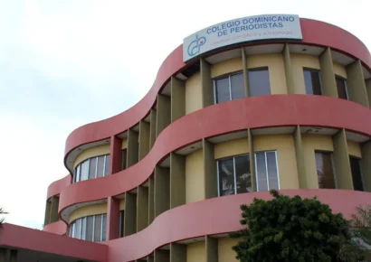 CDP enfrenta desalojo forzoso por incumplir sentencia a favor de la Escuela Turística del Caribe