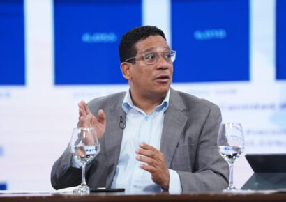 Pimentel revela que Morrison fue el único en rechazar contrato irregular con Dekólor