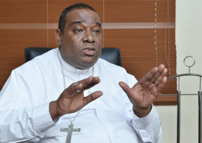 Obispo Jesús Castro Marte expresa firme rechazo a las tres causales en el nuevo Código Penal