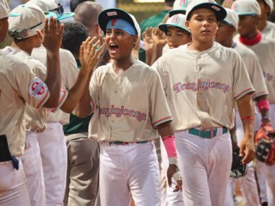 Dominicana arrolla 25-0 a Sudáfrica con juego sin hits en el Mundial U12 de Béisbol