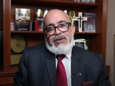 Ángel Martínez arremete de nuevo con infamias contra Faride Raful