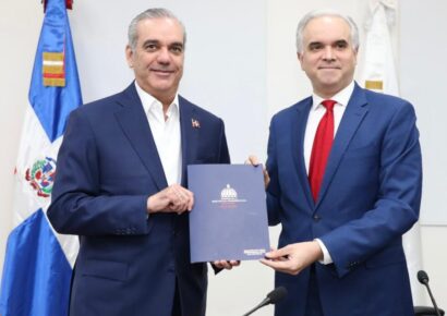 Ministro de Educación anuncia que niños desde 3 años podrán ser inscritos para el año escolar 2025-2026