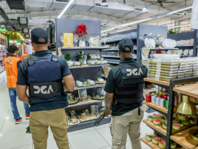 Comerciantes denuncian irregularidades en más del 95 % de los negocios chinos en el país