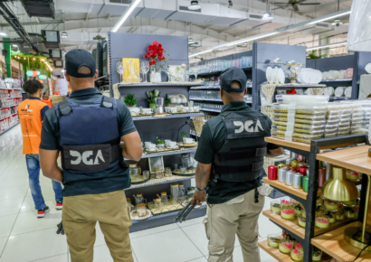 Comerciantes denuncian irregularidades en más del 95 % de los negocios chinos en el país