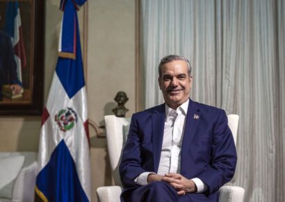 Abinader reafirma confianza en la medicina local: “Mis chequeos médicos siempre los hago en el país”